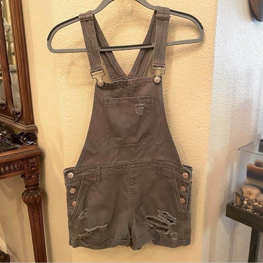 FOREVER 21 Women Olive Ripped Denim Overall Shorts Size 27